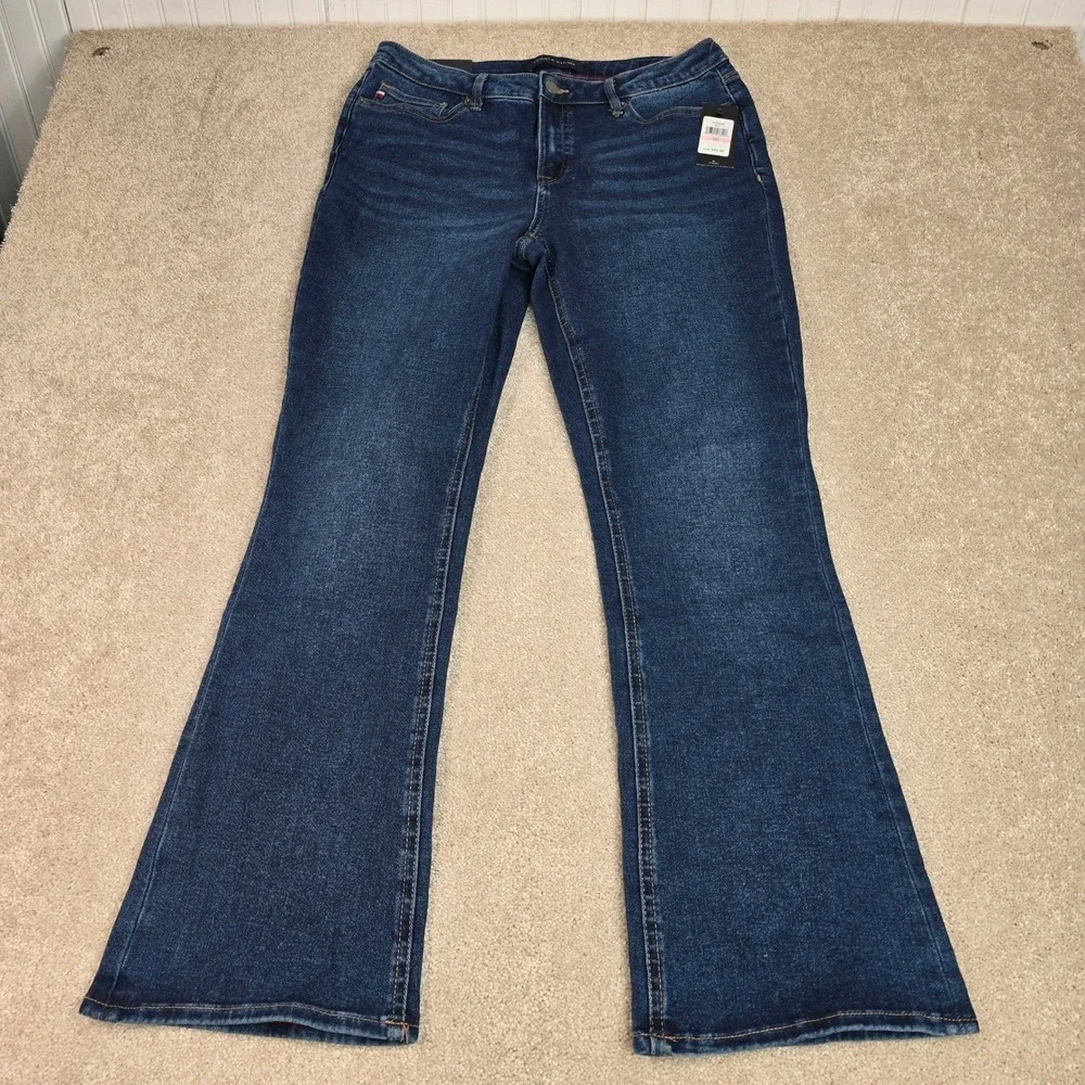 Tommy Hilfiger Tribeca Bootcut Jeans Women‎ Size 6 Dark Wash Boot Cut Denim NWT